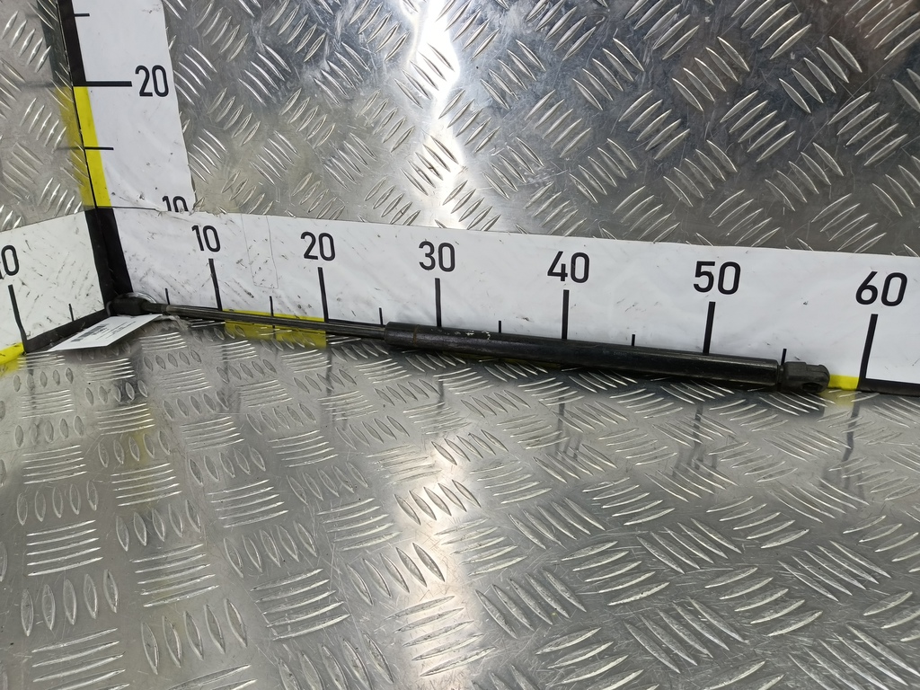 амортизатор крышки багажника MITSUBISHI Space Star  MR248940, 980 рублей, Москва