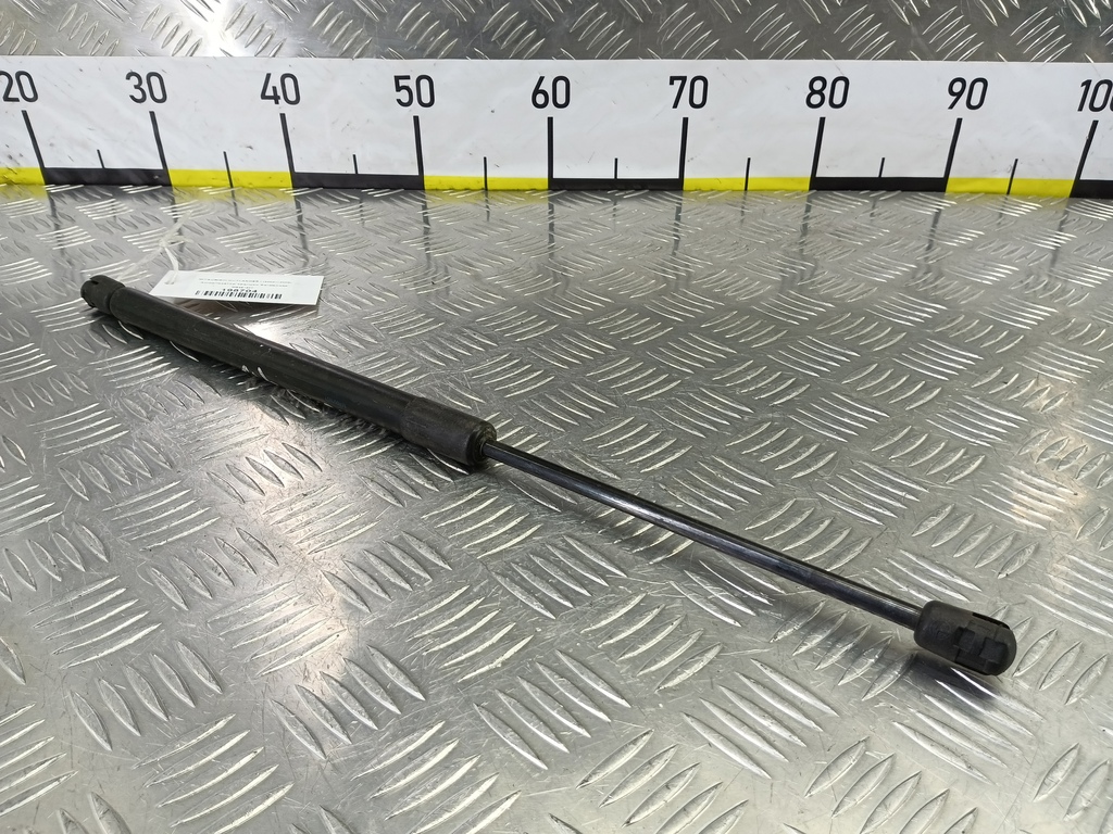 амортизатор крышки багажника MITSUBISHI OUTLANDER  MR991807, 750 рублей, Москва