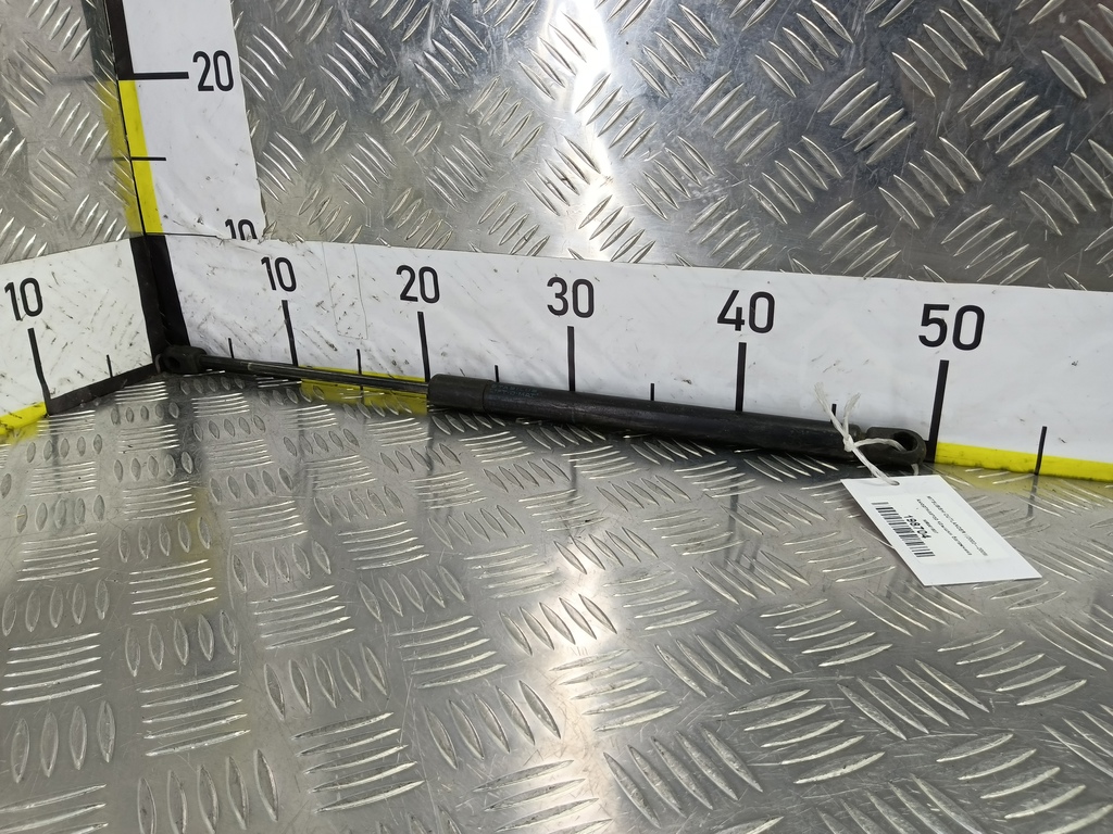 амортизатор крышки багажника MITSUBISHI OUTLANDER  MR991807, 750 рублей, Москва