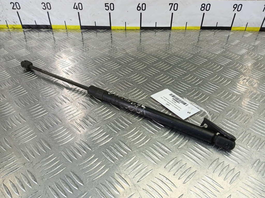 амортизатор крышки багажника MITSUBISHI OUTLANDER  MR991808, 980 рублей, Москва