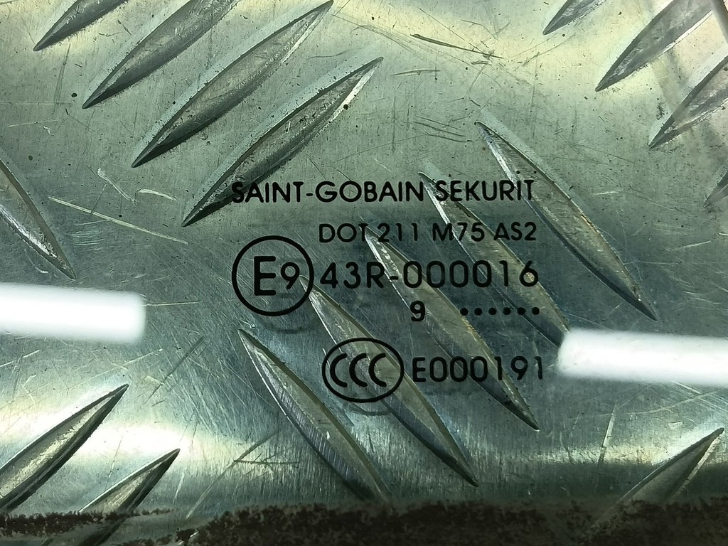 стекло двери Citroen Berlingo  9202L6, 980 рублей, Москва