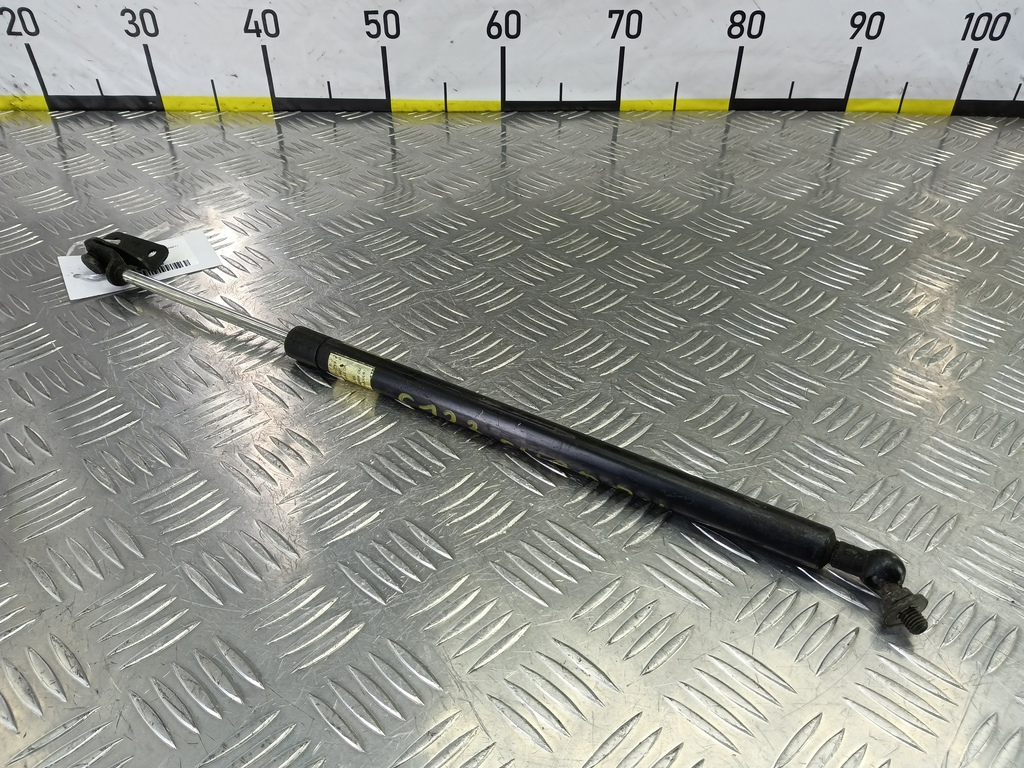 амортизатор капота SUBARU Tribeca 3.0 4WD AT (250 л.с.)Tribeca  WX (2004—2007) Внедорожник 57251XA010, 2130 рублей, Москва