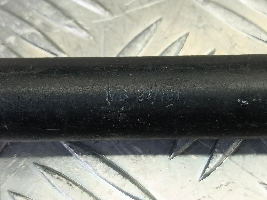 амортизатор крышки багажника MITSUBISHI CARISMA  MB927791, 750 рублей, Москва