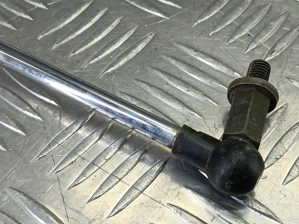 амортизатор крышки багажника MITSUBISHI LANCER  5802A023, 630 рублей, Москва