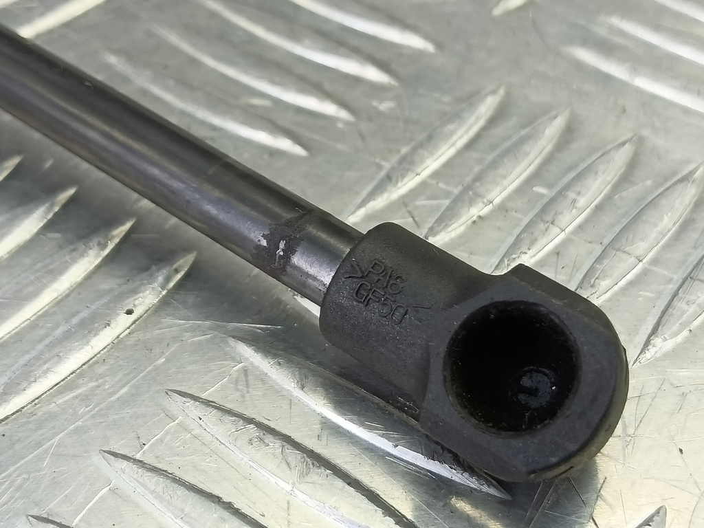 амортизатор крышки багажника CHEVROLET  CAPTIVA  95326923, 750 рублей, Москва