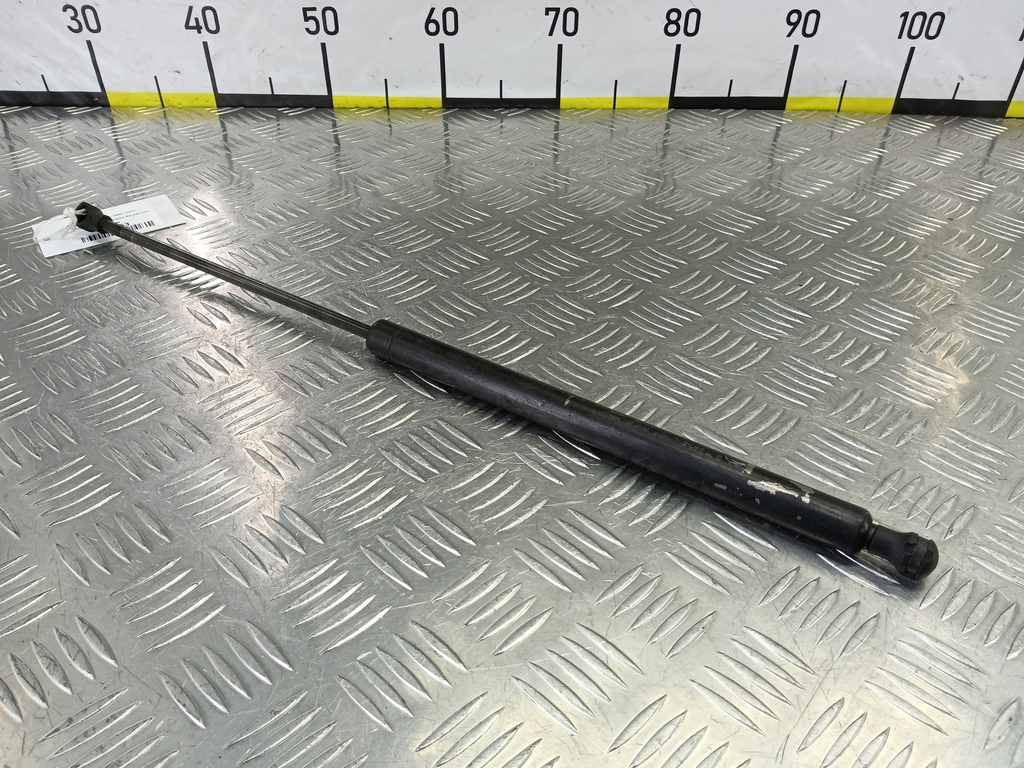 амортизатор крышки багажника Peugeot 206  8731E6, 750 рублей, Москва