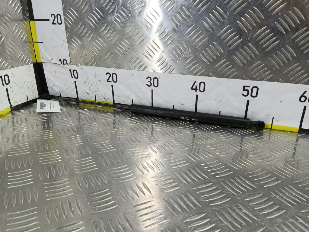 амортизатор крышки багажника Peugeot 206  8731E6, 750 рублей, Москва