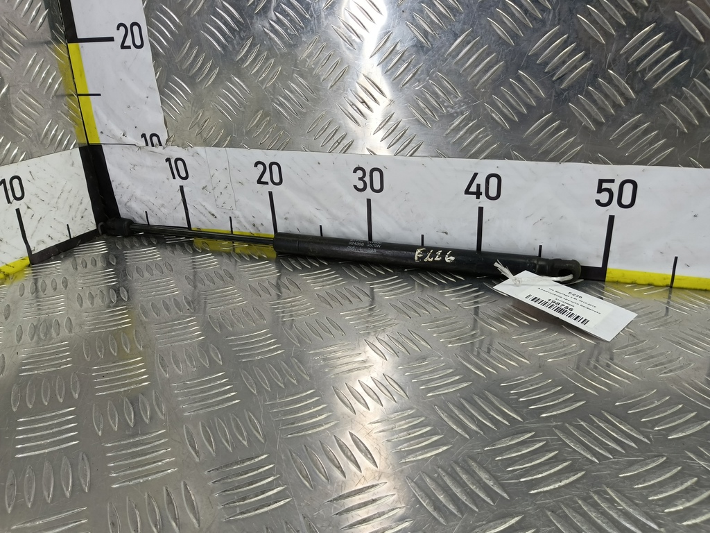 амортизатор крышки багажника Kia SPORTAGE  817703W000, 520 рублей, Москва