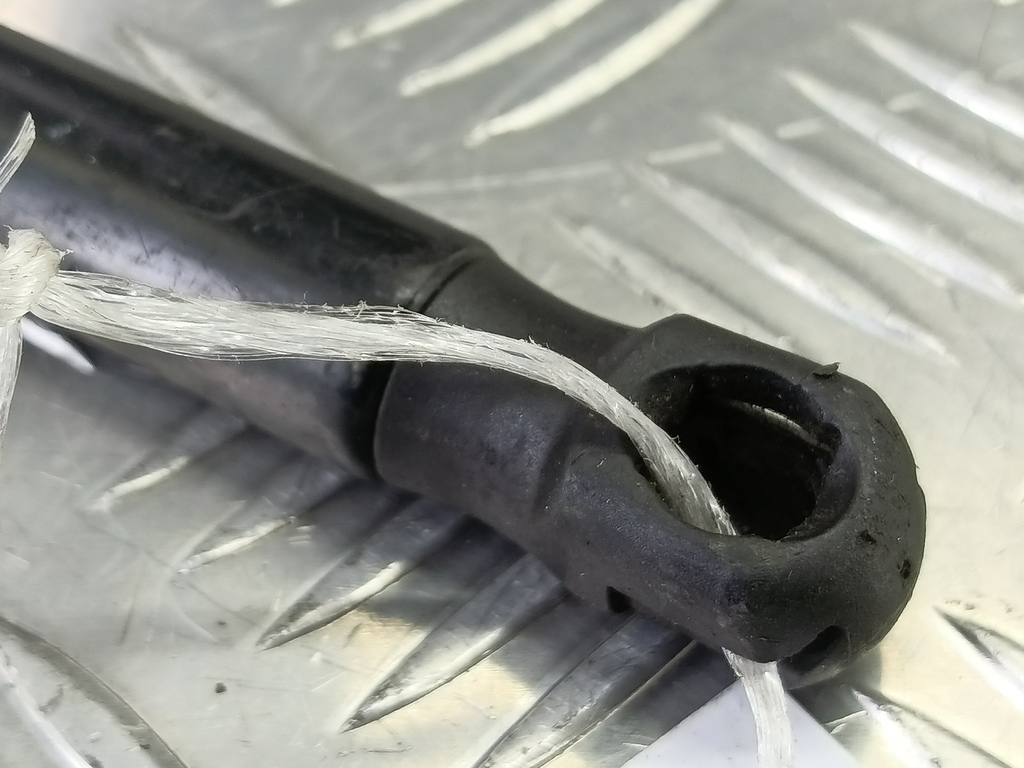 амортизатор капота Opel ASTRA  1180405, 860 рублей, Москва