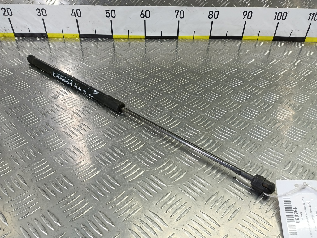 амортизатор крышки багажника FORD Focus  1747492, 630 рублей, Москва