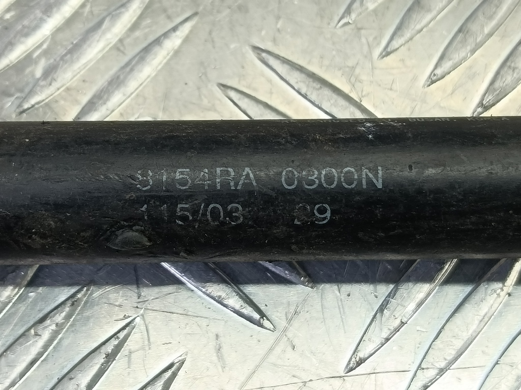 амортизатор капота Hyundai SANTA FE  8116126001, 750 рублей, Москва