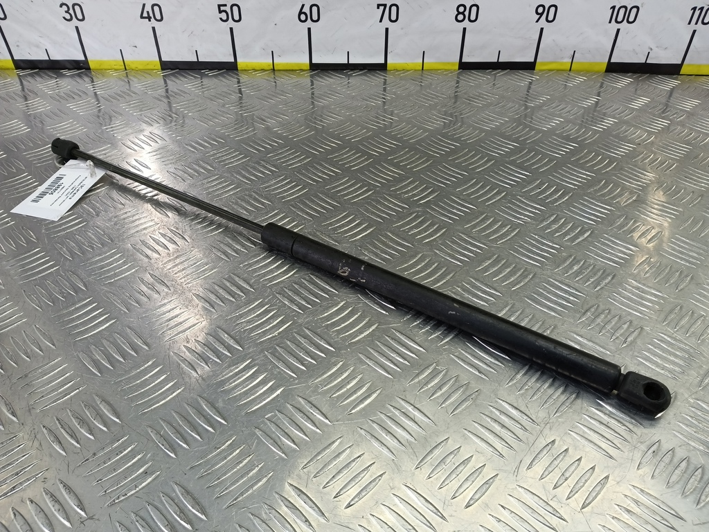 амортизатор крышки багажника MITSUBISHI CARISMA  MB927791, 750 рублей, Москва