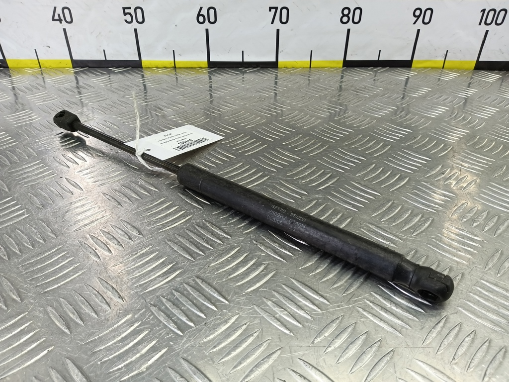 амортизатор стекла багажника Hyundai TUCSON 2.7 4WD AT (173 л.с.)Tucson  I (2004—2011) Внедорожник 871702E020, 750 рублей, Москва