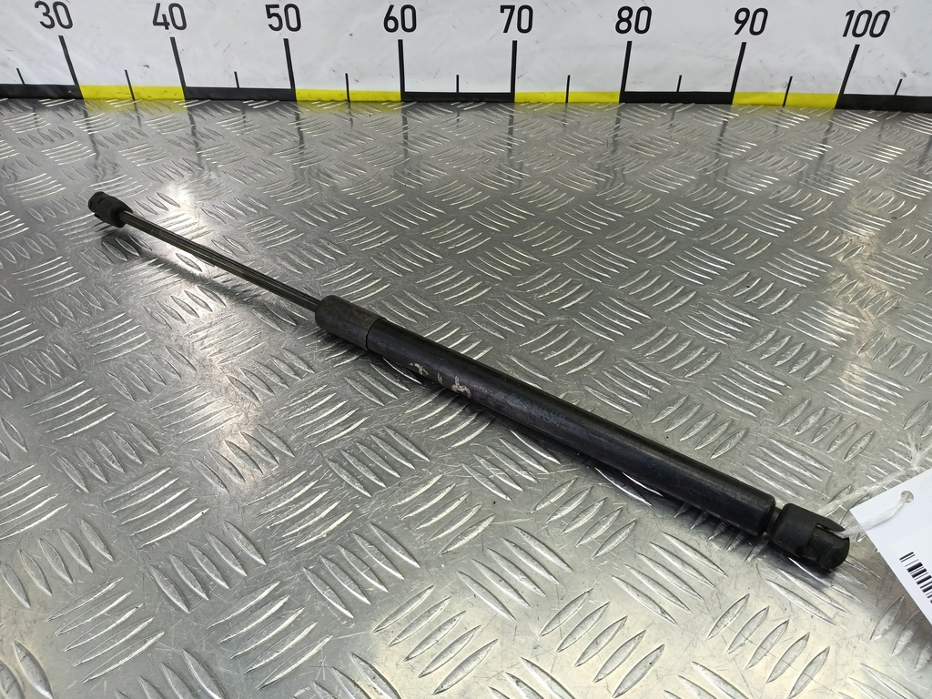 амортизатор крышки багажника MITSUBISHI OUTLANDER  MR991808, 980 рублей, Москва