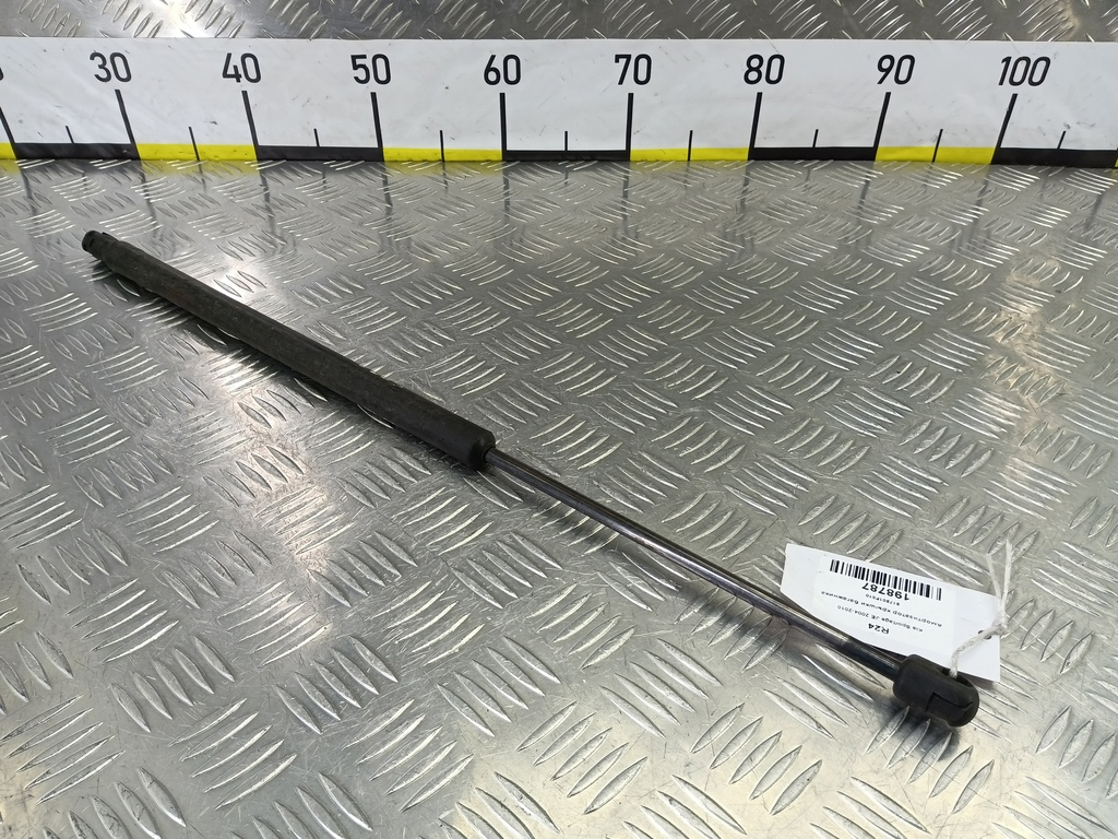 амортизатор крышки багажника Kia SPORTAGE  817801F010, 520 рублей, Москва