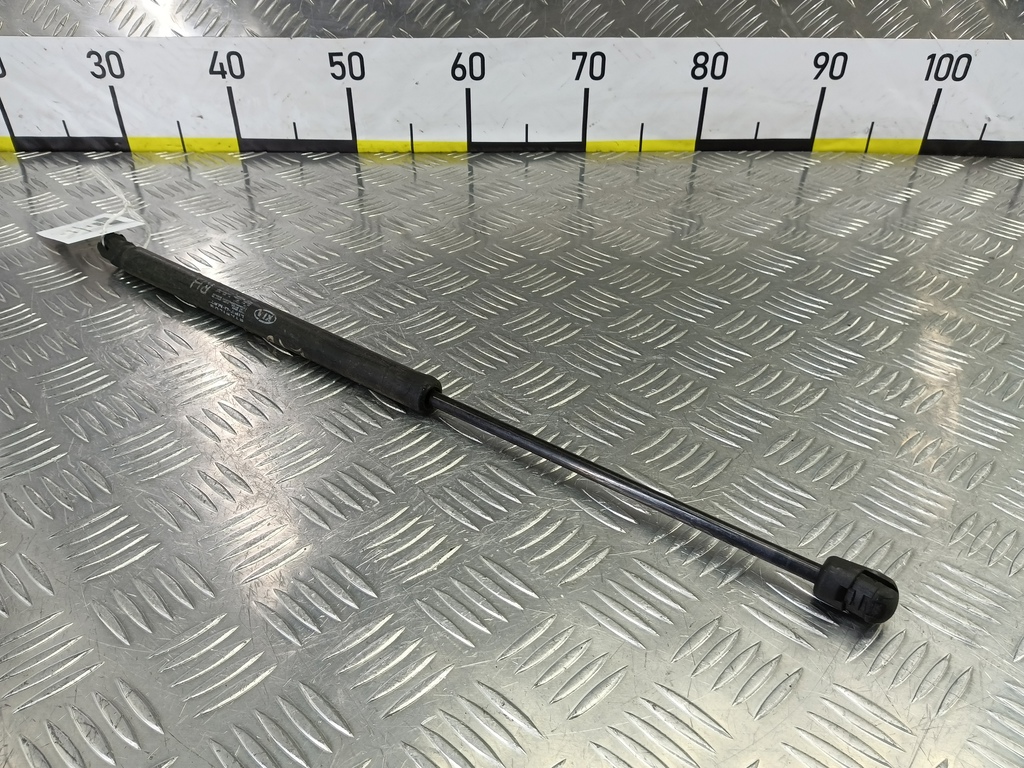 амортизатор крышки багажника Kia RIO  817801G000, 520 рублей, Москва