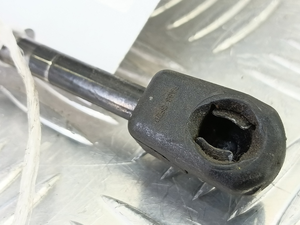 амортизатор крышки багажника MAZDA 3  BP4K62620F, 520 рублей, Москва