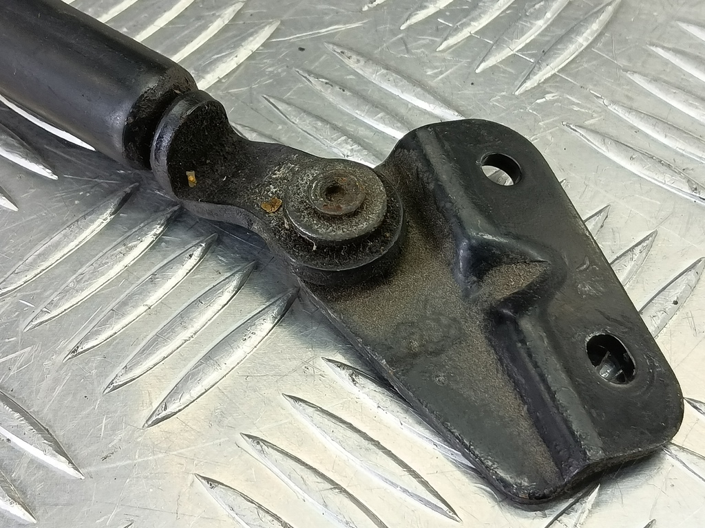 амортизатор крышки багажника HONDA CR-V CR-V  I рестайлинг (1998—2001) 74825S10033, 1670 рублей, Москва