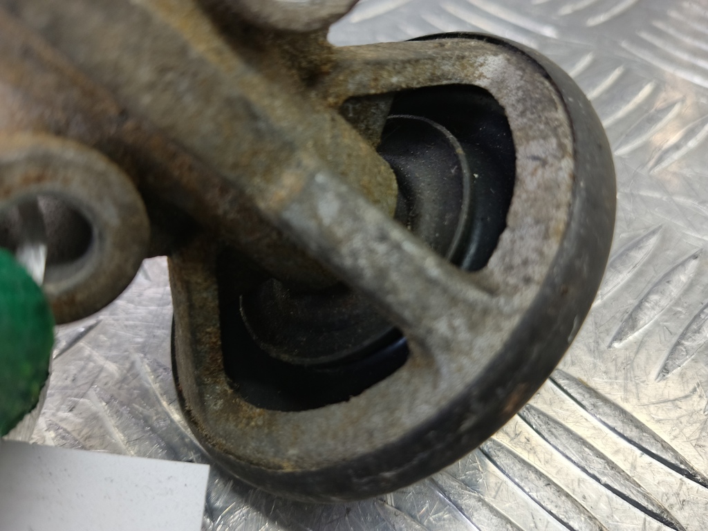 клапан егр (eg) Hyundai SANTA FE  2845038210, 1210 рублей, Москва