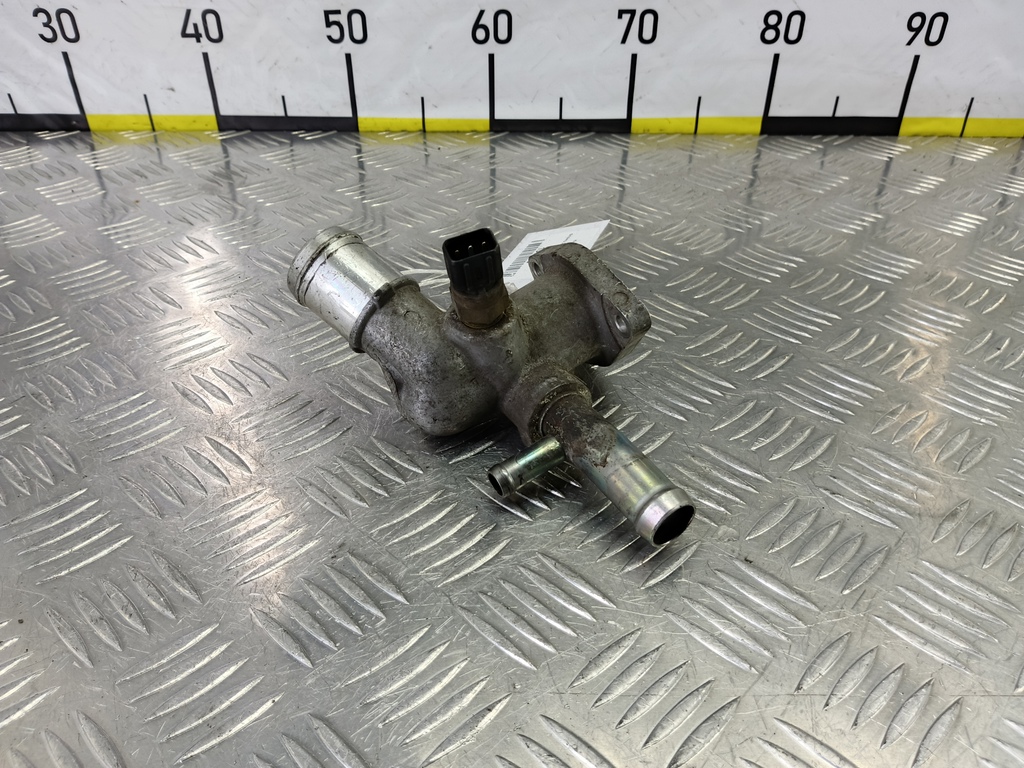 фланец системы охлаждения Kia Ceed  256002B003, 750 рублей, Москва