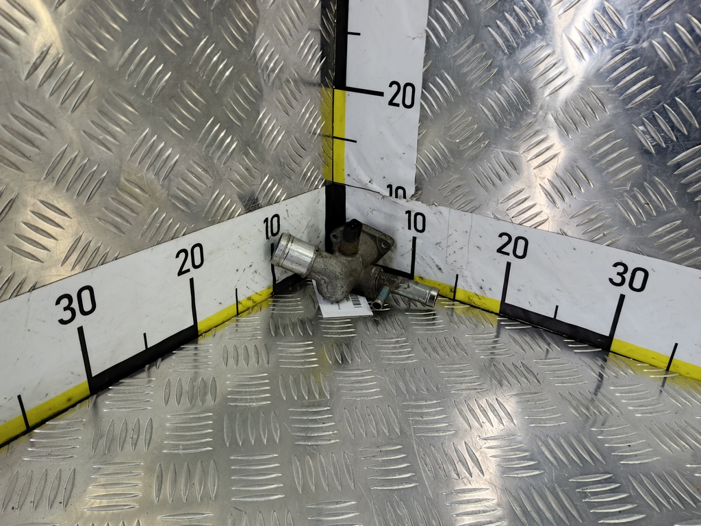 фланец системы охлаждения Kia Ceed  256002B003, 750 рублей, Москва