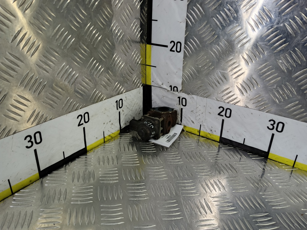 клапан егр (eg) SUZUKI JIMNY 1.3 4WD MT (86 л.с.)Jimny  III рестайлинг (2005—2012) Внедорожник 1811169G01, 1550 рублей, Москва