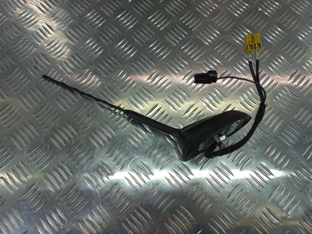 антенна FORD Focus 2.0 AMT (160 л.с.)Focus  III рестайлинг (2014—2019) Седан FM5T19G461BA, 2700 рублей, Москва