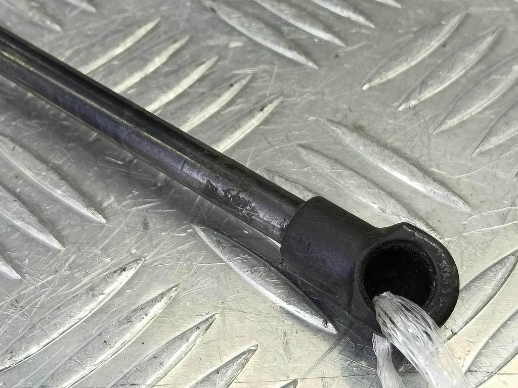 амортизатор капота NISSAN MURANO  65470CB800, 750 рублей, Москва