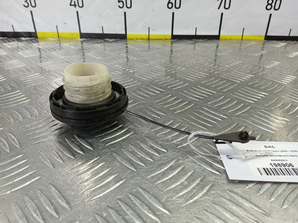 крышка топливного бака SUZUKI Grand Vitara 1.6 4WD MT (106 л.с.)Grand Vitara  II (2005—2008) Внедорожник 8926065G10, 2240 рублей, Москва