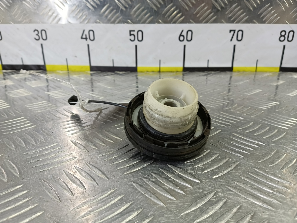 крышка топливного бака SUZUKI Grand Vitara 2.0 4WD MT (140 л.с.)Grand Vitara  II (2005—2008) Внедорожник 8926065G10, 2240 рублей, Москва