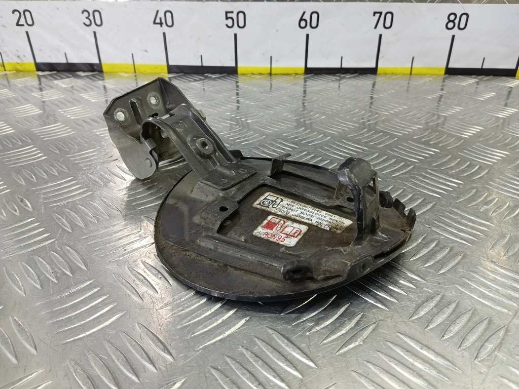 лючок бензобака SUZUKI Grand Vitara 2.4 AT (169 л.с.)Grand Vitara  II рестайлинг (2008—2012) Внедорожник 6432065J12, 750 рублей, Москва