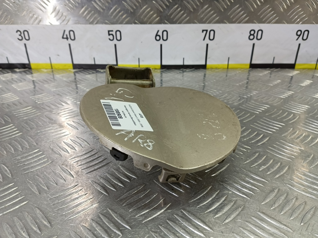 накладка лючка бензобака SUZUKI Grand Vitara 1.6 4WD MT (106 л.с.)Grand Vitara  II (2005—2008) Внедорожник 6432064J00, 520 рублей, Москва