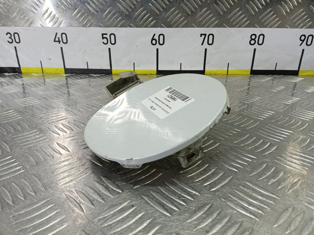 накладка лючка бензобака SUZUKI SX4 1.6 4WD MT (112 л.с.)SX4  I рестайлинг (2009—2014) Внедорожник 6485079J00, 750 рублей, Москва