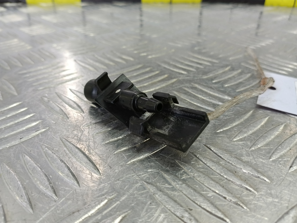 форсунка омывателя HONDA CR-V 2.0 AT (150 л.с.)CR-V  IV (2011—2015) Внедорожник 76810TA0A01, 630 рублей, Москва