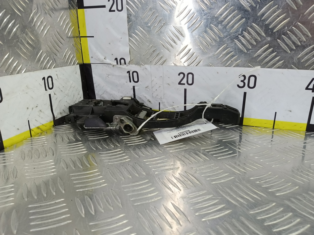 ответная часть ручки двери FORD Transit  1837483, 2360 рублей, Москва