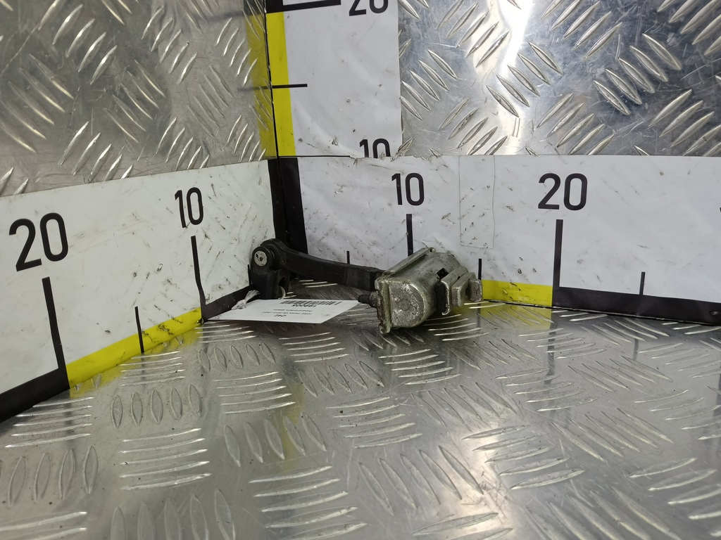 ограничитель двери FORD Transit  2007334, 1550 рублей, Москва