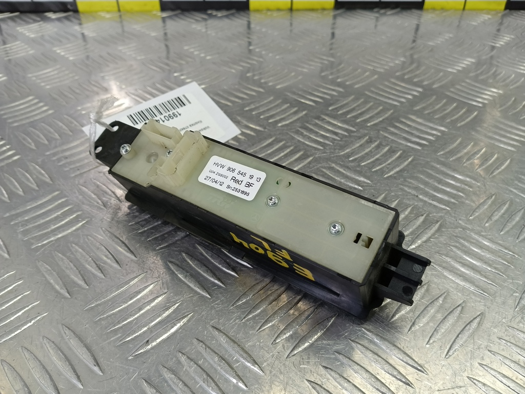 кнопка стеклоподъемника Volkswagen Crafter  2E0959877R, 2010 рублей, Москва