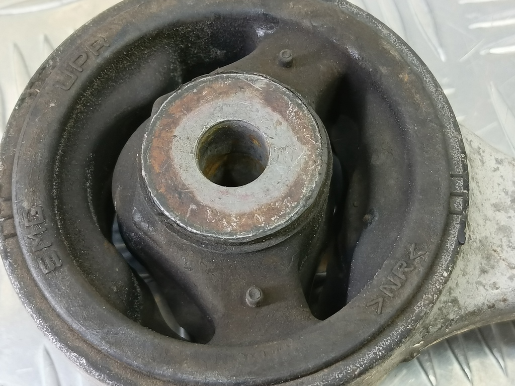 подушка двигателя (опора двс) HONDA Civic 1.8 MT (140 л.с.)Civic  VIII (2005—2009) Хетчбэк 50880SMGE01, 2130 рублей, Москва