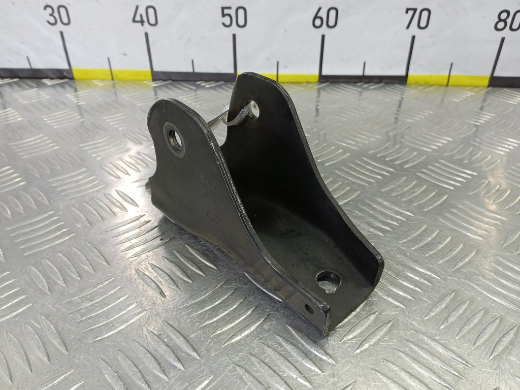 кронштейн кпп MITSUBISHI LANCER 1.6 MT (98 л.с.)Lancer  IX (2000—2007) Универсал MD759723, 980 рублей, Москва