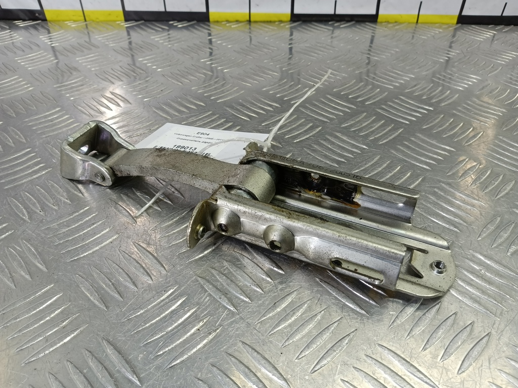 ограничитель двери Volkswagen Crafter  2E0837249B, 2470 рублей, Москва