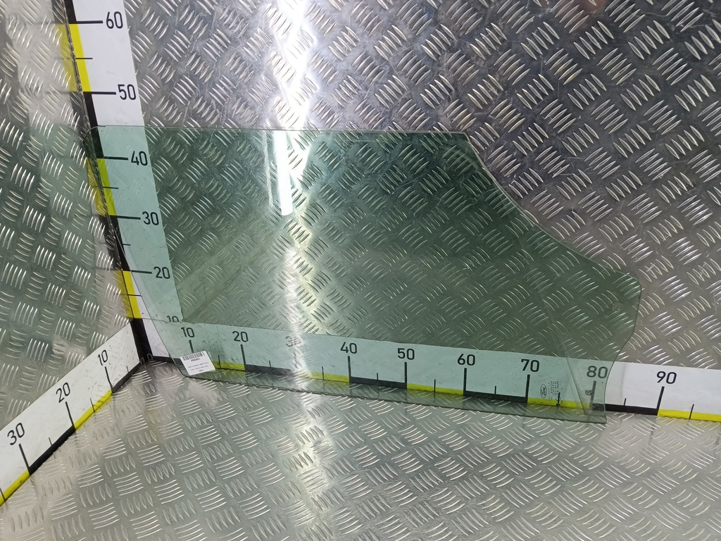 стекло двери FORD Transit  1821928, 3160 рублей, Москва