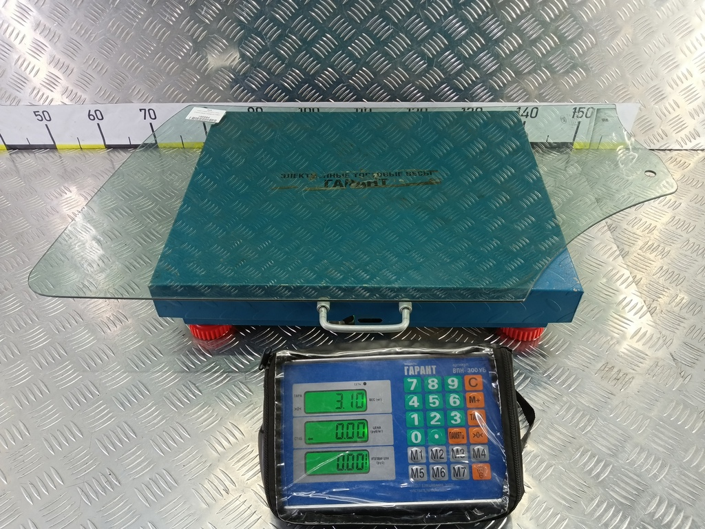 стекло двери FORD Transit  1821928, 3160 рублей, Москва