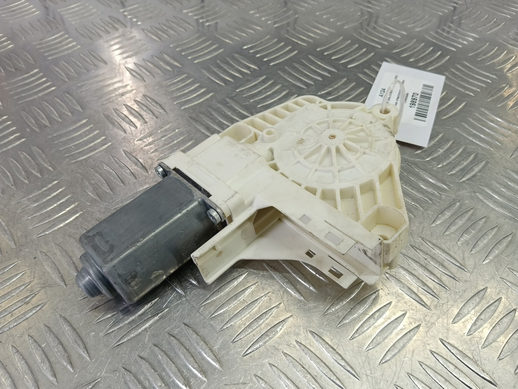 моторчик стеклоподъёмника LAND ROVER DISCOVERY  CVR000060, 750 рублей, Москва