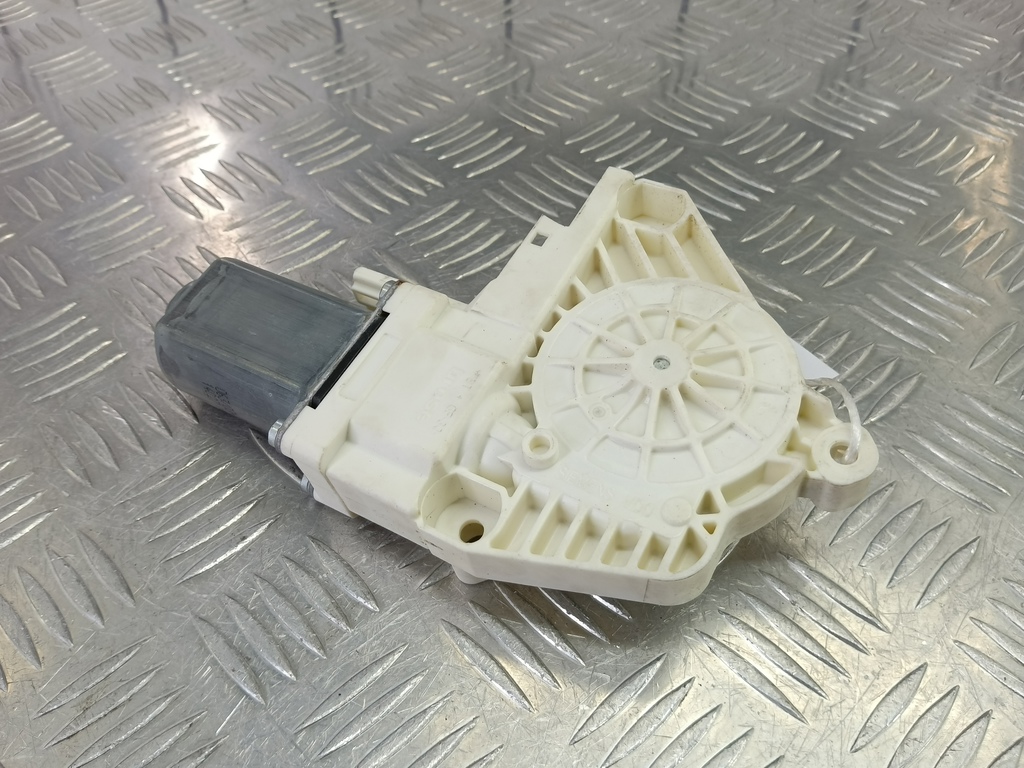 моторчик стеклоподъёмника LAND ROVER DISCOVERY  CVR000010, 860 рублей, Москва