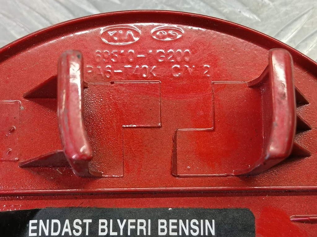 лючок бензобака Kia RIO  695101G200, 630 рублей, Москва