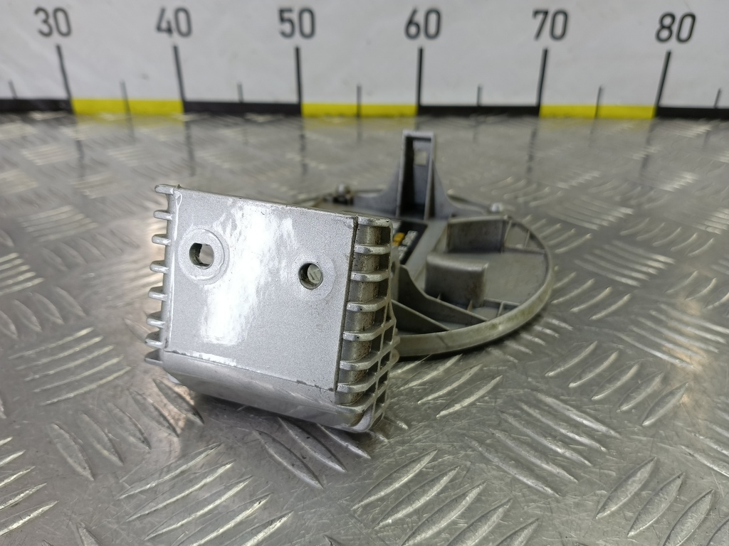 лючок бензобака Hyundai GETZ 1.1 MT (66 л.с.)Getz  I рестайлинг (2005—2011) Хетчбэк 695101C000, 1090 рублей, Москва