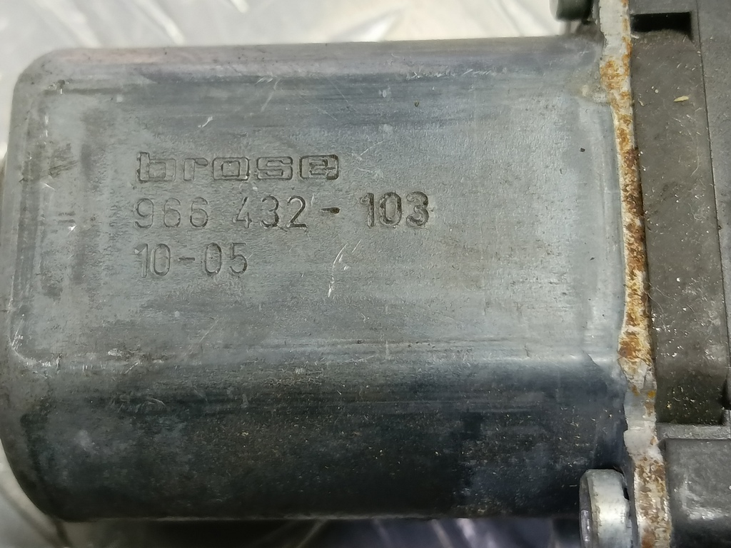 моторчик стеклоподъёмника Opel ASTRA  6207177, 750 рублей, Москва