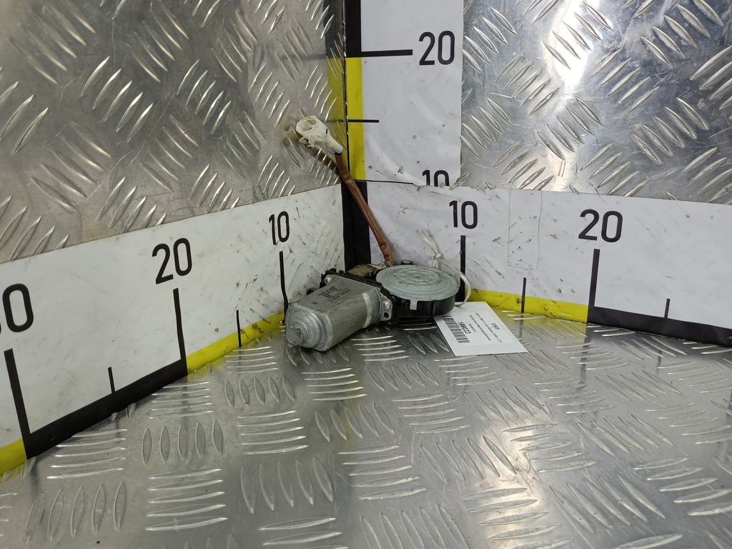 моторчик стеклоподъёмника SUZUKI JIMNY 1.3 4WD MT (86 л.с.)Jimny  III рестайлинг (2005—2012) Внедорожник 8343081A10, 3279 рублей, Москва