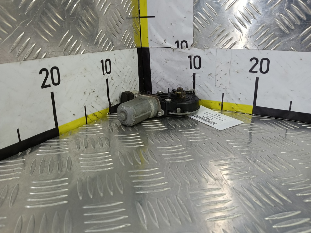 моторчик стеклоподъёмника MITSUBISHI L200   MN182354, 1090 рублей, Москва