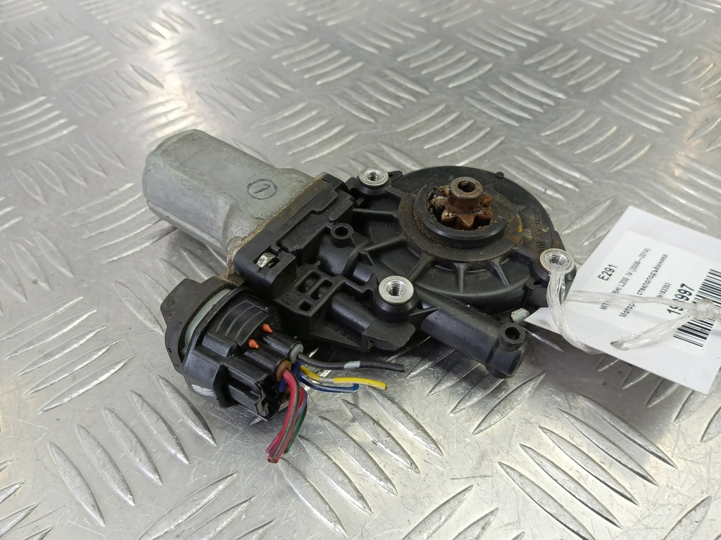 моторчик стеклоподъёмника MITSUBISHI L200  2.5 DI-D MT (136 л.с.)L200  IV (2006—2014) Пикап MN182353, 1210 рублей, Москва